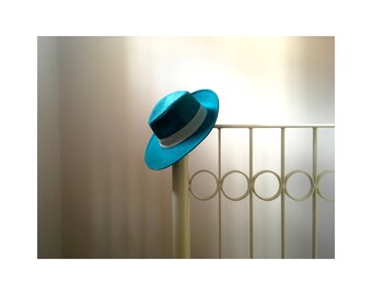 Chapeau Bleu