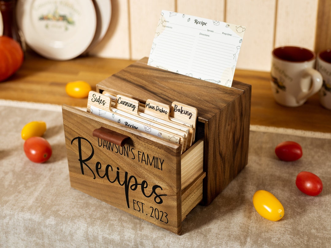 Personalized Recipe Box, Best Gift for Mom, Kitchen Decor, Recipes Box