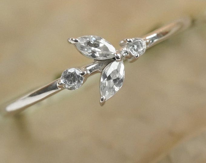 Sterling Silver Moissanite Leaf Ring: Floral Nature Inspired Promise Jewelry