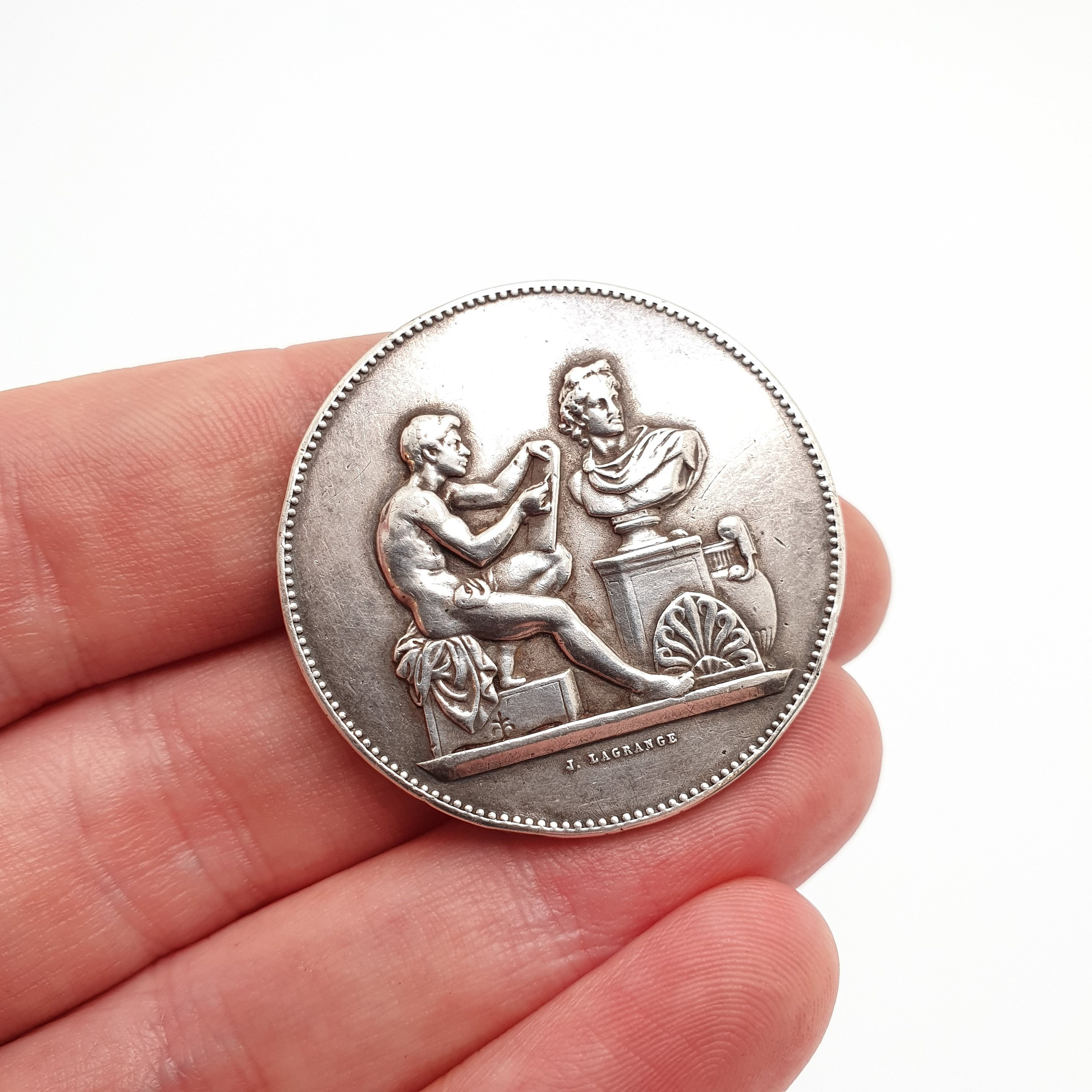 Broche Vintage Montée Avec 4 Anciennes Pièces De Monnaie - Bijou Doré - Occasion