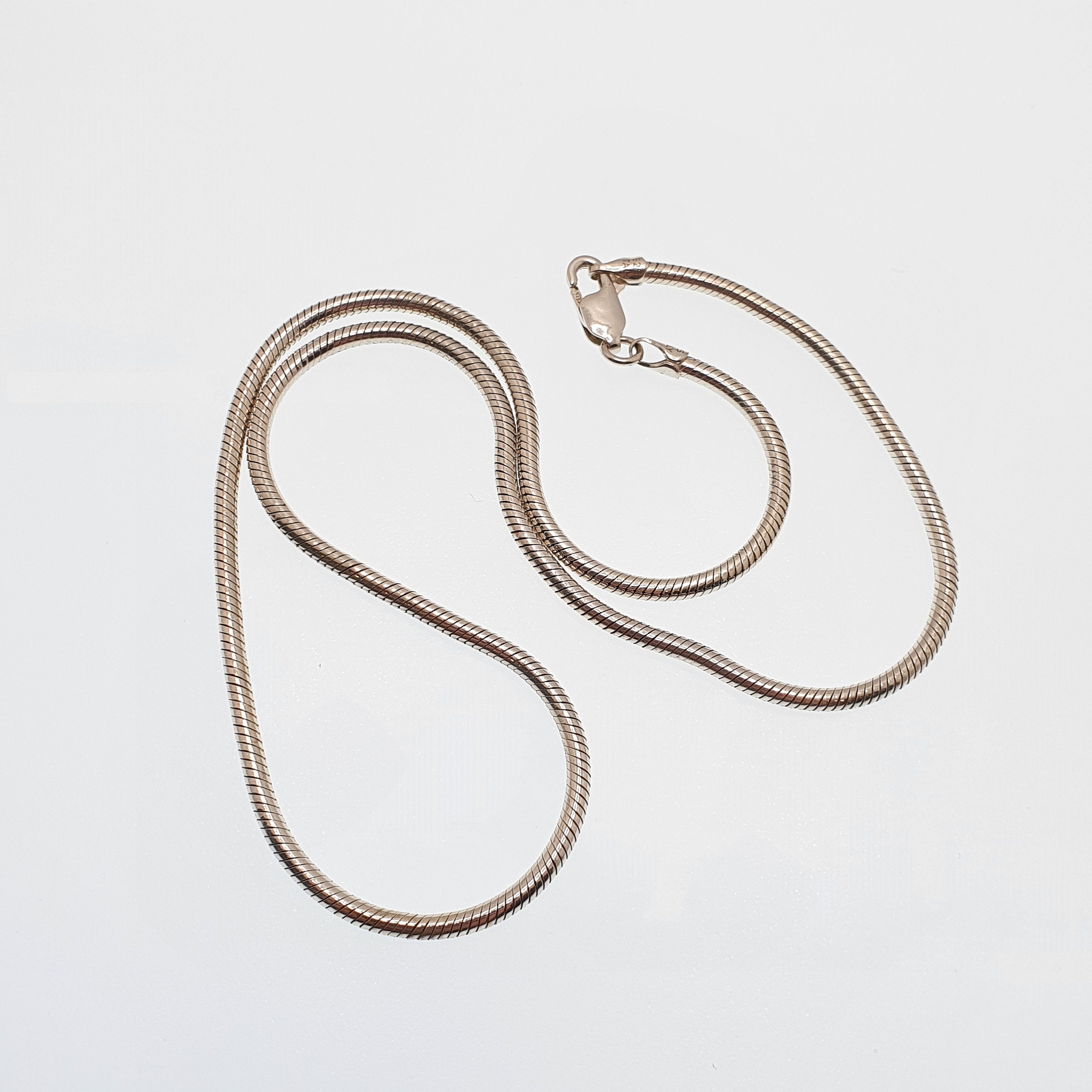 SALE Vintage Sterling Silver Snake Link Chain Necklace Wide Thick 41cm 14.85g Woven Links Solid 925 Chains Retro Mens Womens Jewellery - Etsy Canada SALE Vintage Sterling Silver Snake Link Chain Necklace Wide Thick 41cm 14.85g Woven Links Solid 925 Chains Retro Mens Womens Jewellery - Etsy Canada