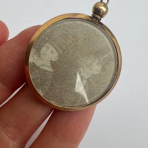 Antique 9ct 9k Gold Photo Locket Pendant Solid 375 Necklace Hallmark Vintage Round 1900s Ladies Womens Jewellery Jewelry