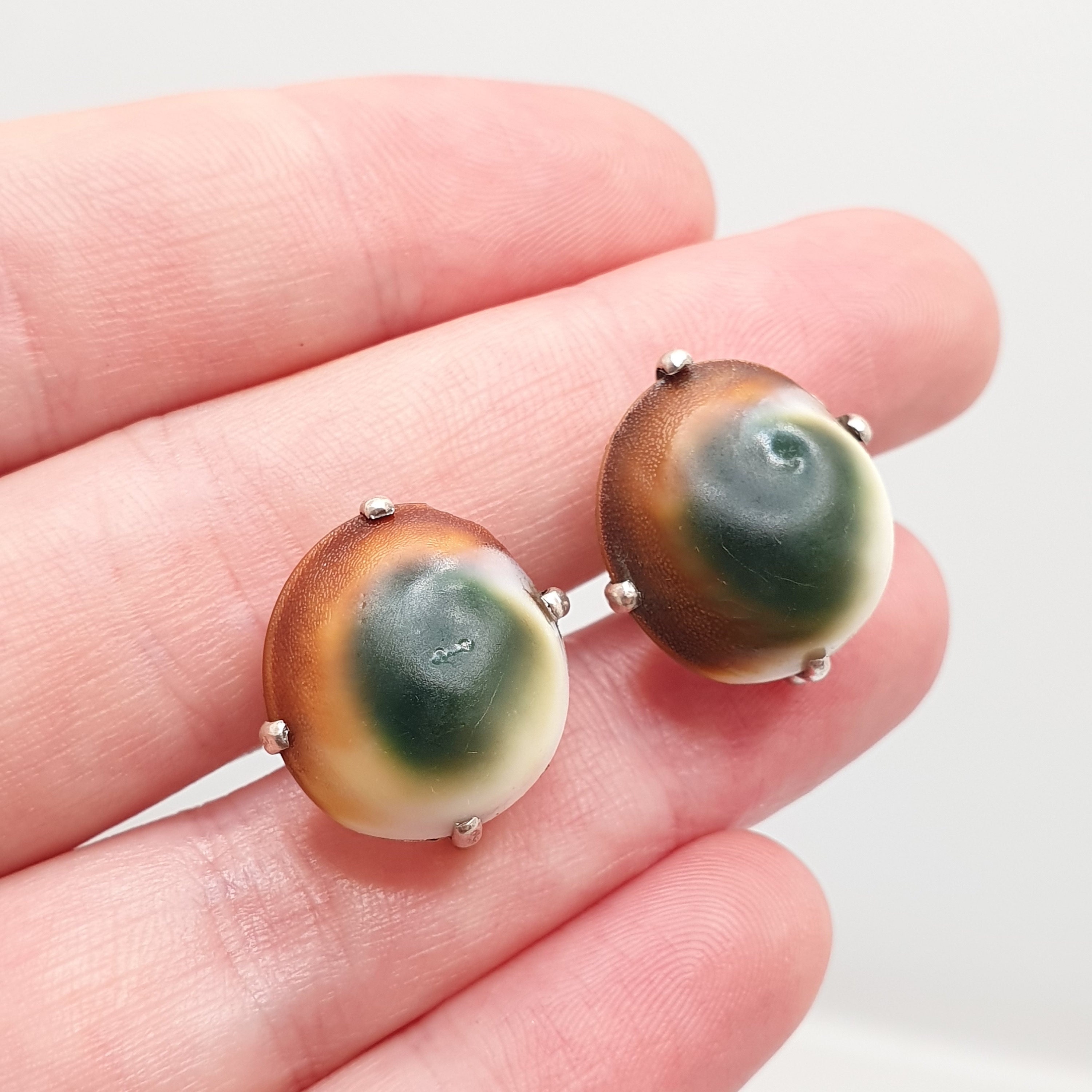 SALE Antique Victorian Operculum Solid Silver Earrings Sea  display picture 1