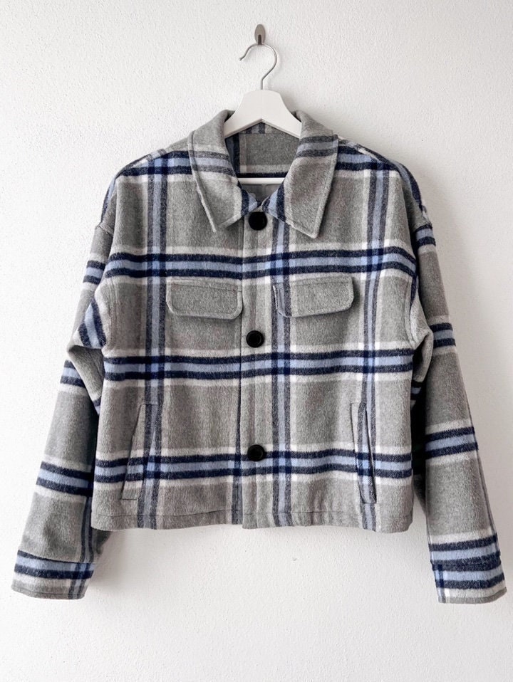 ジャケット・アウター CAEL handmade wool buckle short coat Short Boucle Jacket in Winter White