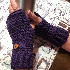 Fingerless Gloves