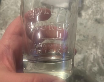Vintage Bulleit bourbon whiskey glasses. Set of 2
