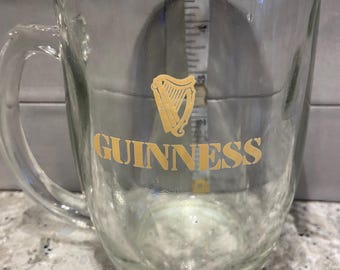 Guinness-kroes van helder glas
