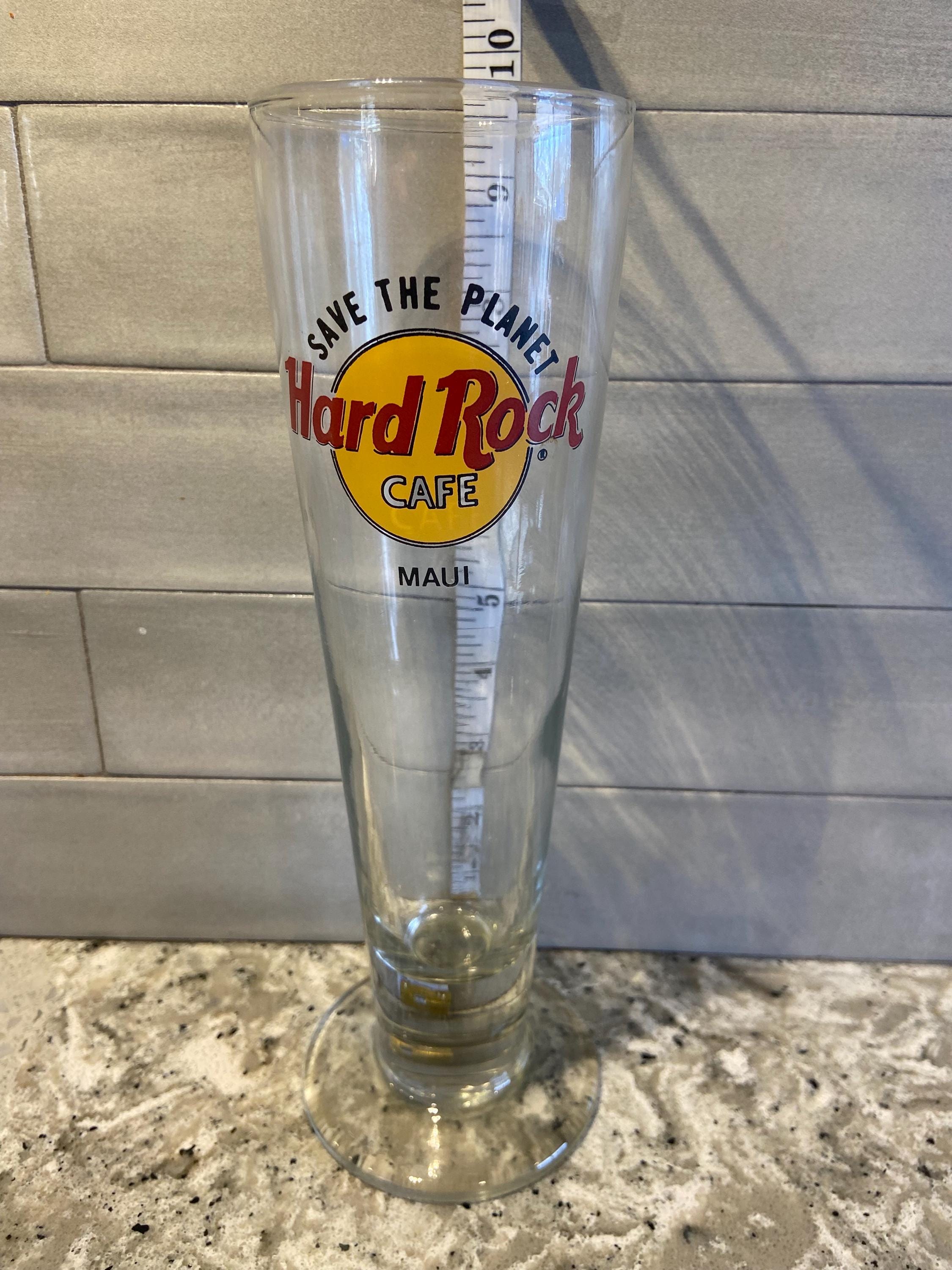 B'z Hard Rock Cafe パイントグラス　新品未使用 B'z Hard Rock Cafe パイントグラス 新品未使用 - メルカリ