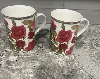 Mug vintage roses en porcelaine royale, série de collection
