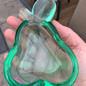 Vintage Art Deco Green Vaseline Pear candy dish