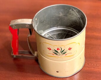 Vintage 1960s Adrock 3 Cup Flour Sifter Tin Metal Floral Print Rusted Barn House Decor 4.75