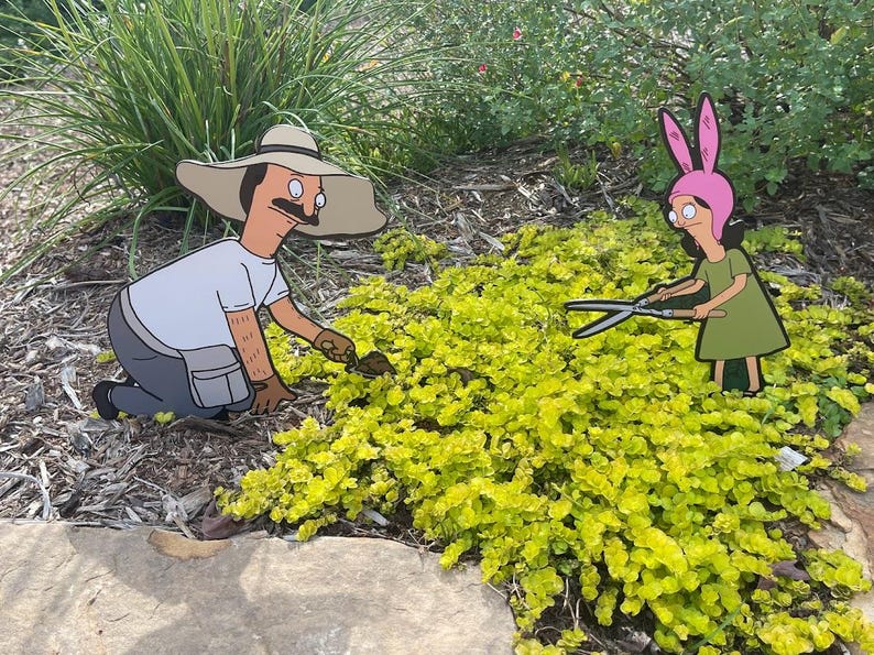 Metal Yard Stake Outdoor Landscaping Cartoon Character Garden Display Bob Burger Fan Gift Weatherproof Patio Lawn Ornament Louise Belcher TV Show Collectible Birthday Present Garden Art Durable Metal Construction Colorful Outdoor Addition