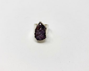 407 Jacob Hull B + D Denmark silverplate & raw amethyst crystal stone ring, size 6