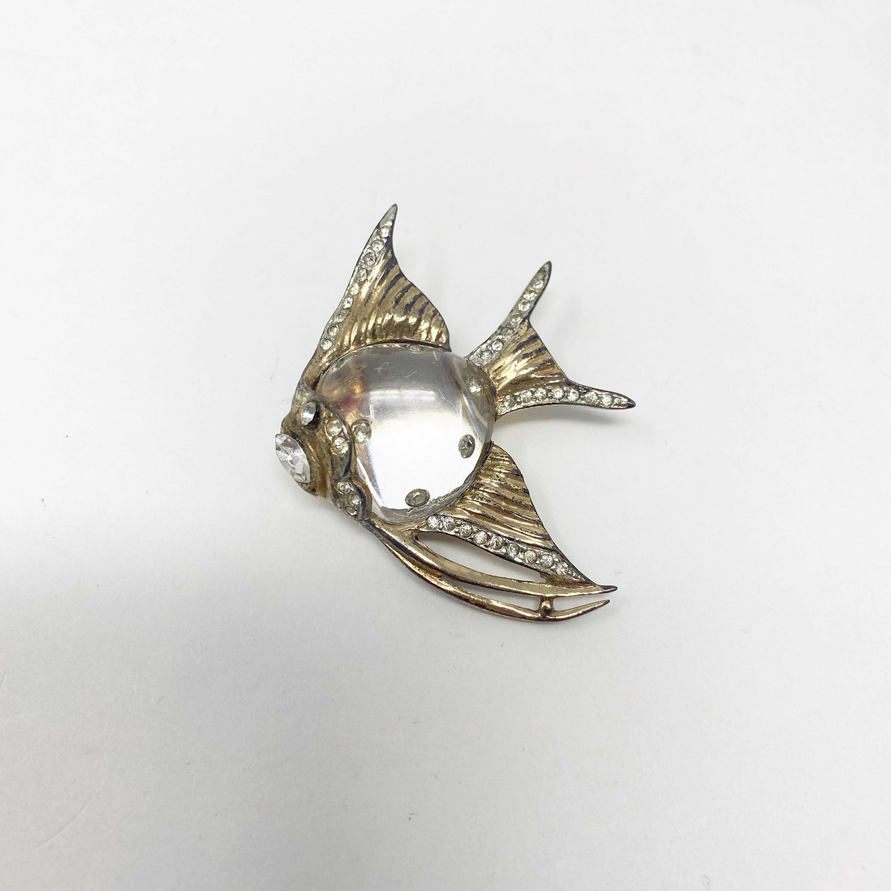 555 Vintage Coro Sterling Jelly Belly Fish Brooch. Fur Clip. Clear