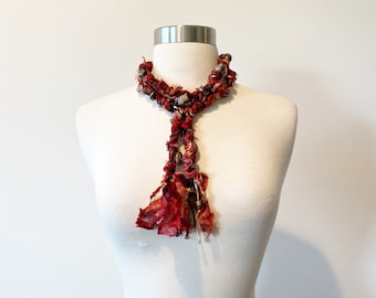 381 vintage Pineda Covalin red silk and silver necklace