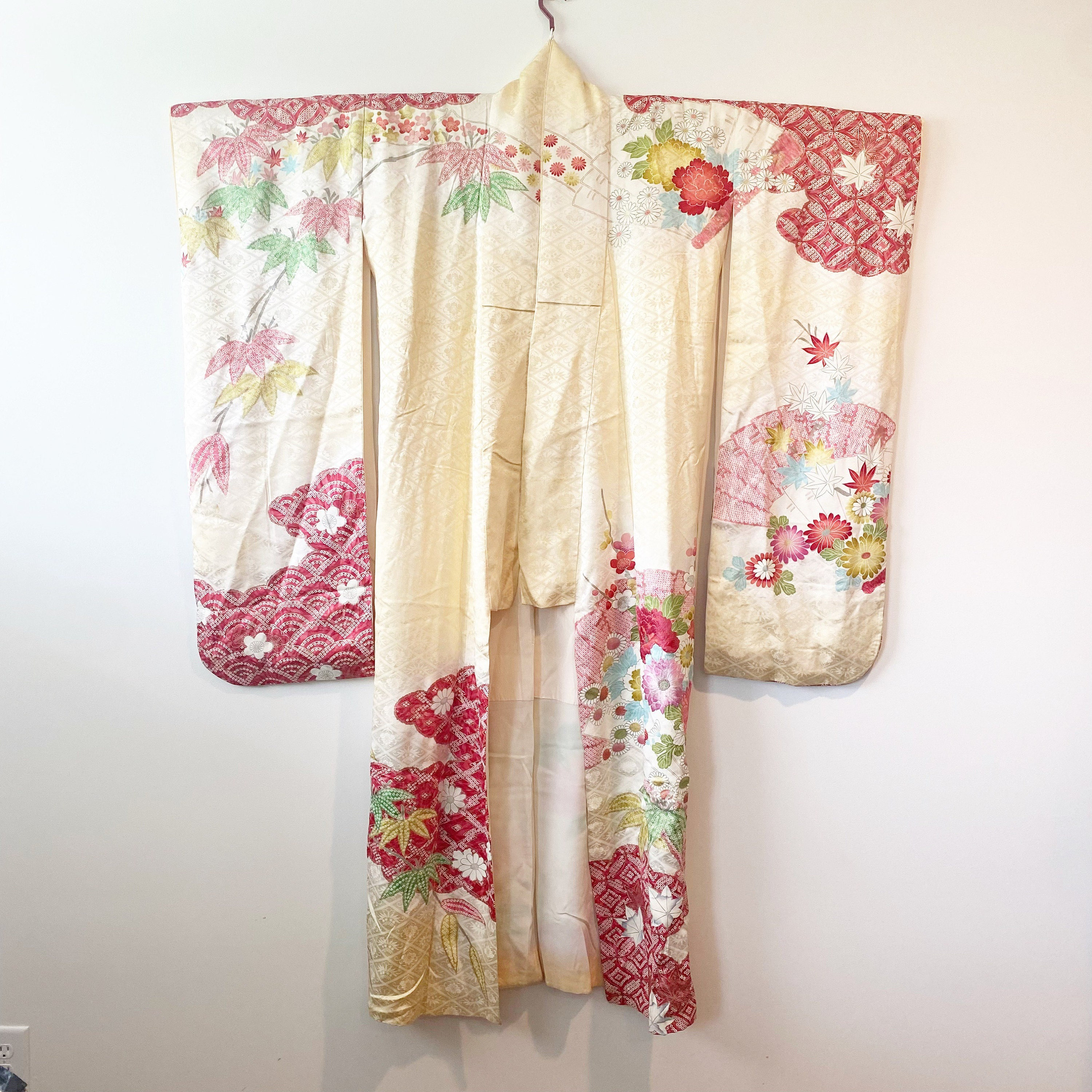 K2.7 Vintage Japanse zijde bloemen geborduurd roze kimono - Etsy België, image size:3000x3000