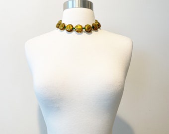 586 Vintage Murano Venetian Green and Gold Foil Glass Round Bead Necklace