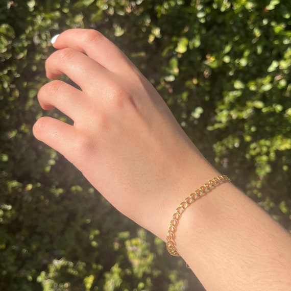 2-in-1 Hand Chain Bracelet