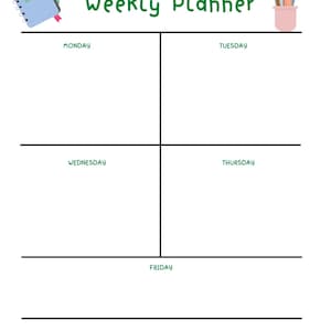 Könnte beinhalten: Ein weißer Wochenplaner mit dem grünen Titel "Weekly Planner". Der Planer ist in Abschnitte für jeden Wochentag unterteilt. Ein blaues Notizbuch und ein rosa Stifthalter mit Stiften und Bleistiften sind ebenfalls abgebildet. Die Wochentage sind grün.