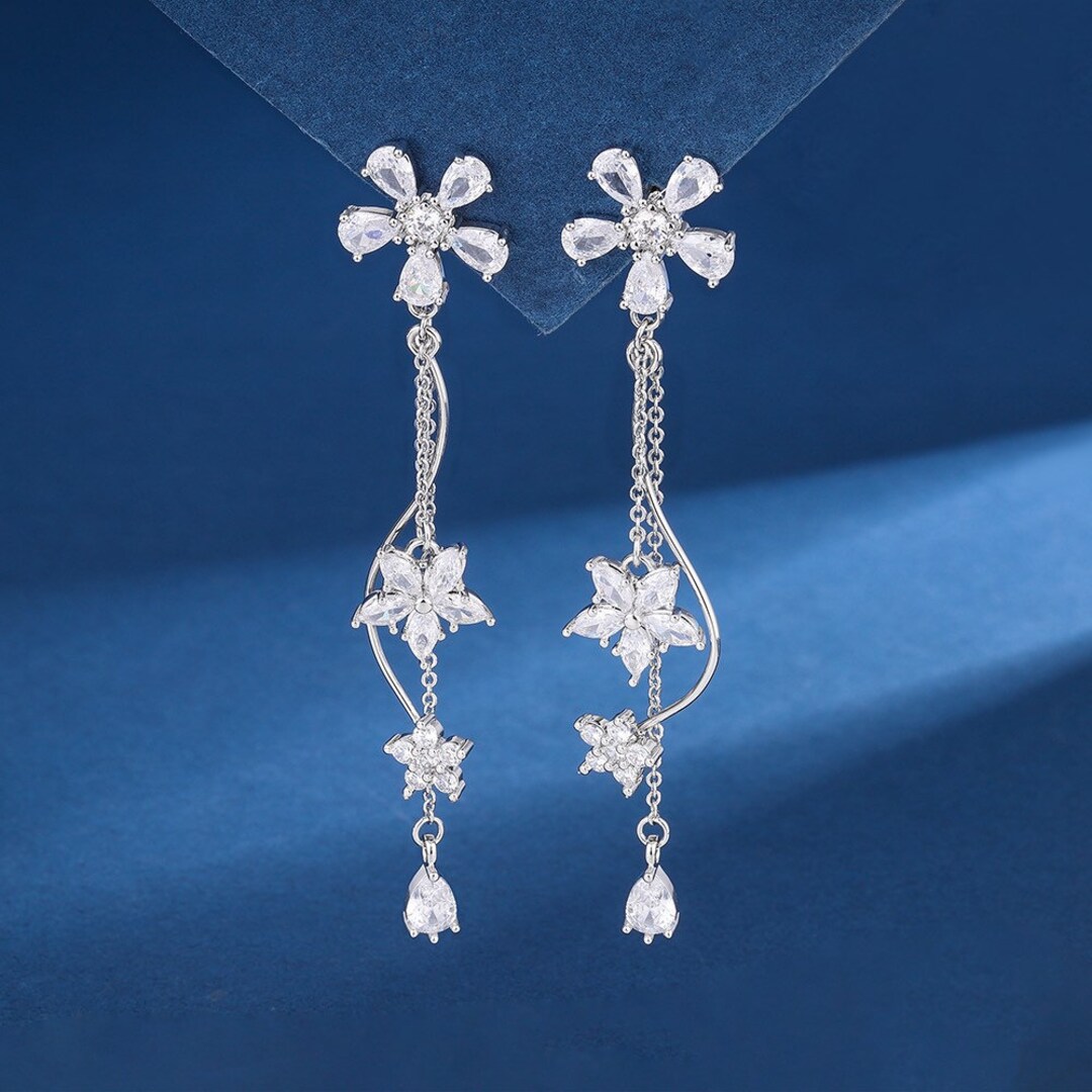 Floral Dangle Earrings,sakura Earrings,flower Earrings,botanical