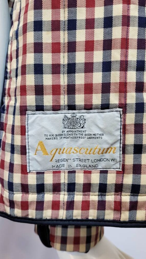 AQUASCUTUM Vintage Navy & Tartan Quilted Jacket - image 7