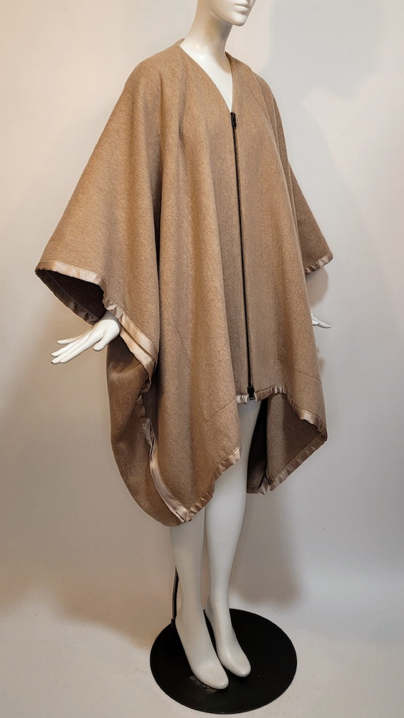 MAISON MARTIN MARGIELA Vintage 2012 “blanket” Wool Cape - Etsy