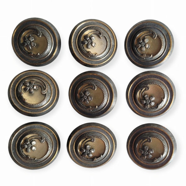 1900s ART NOUVEAU Antique Flowers Buttons Set