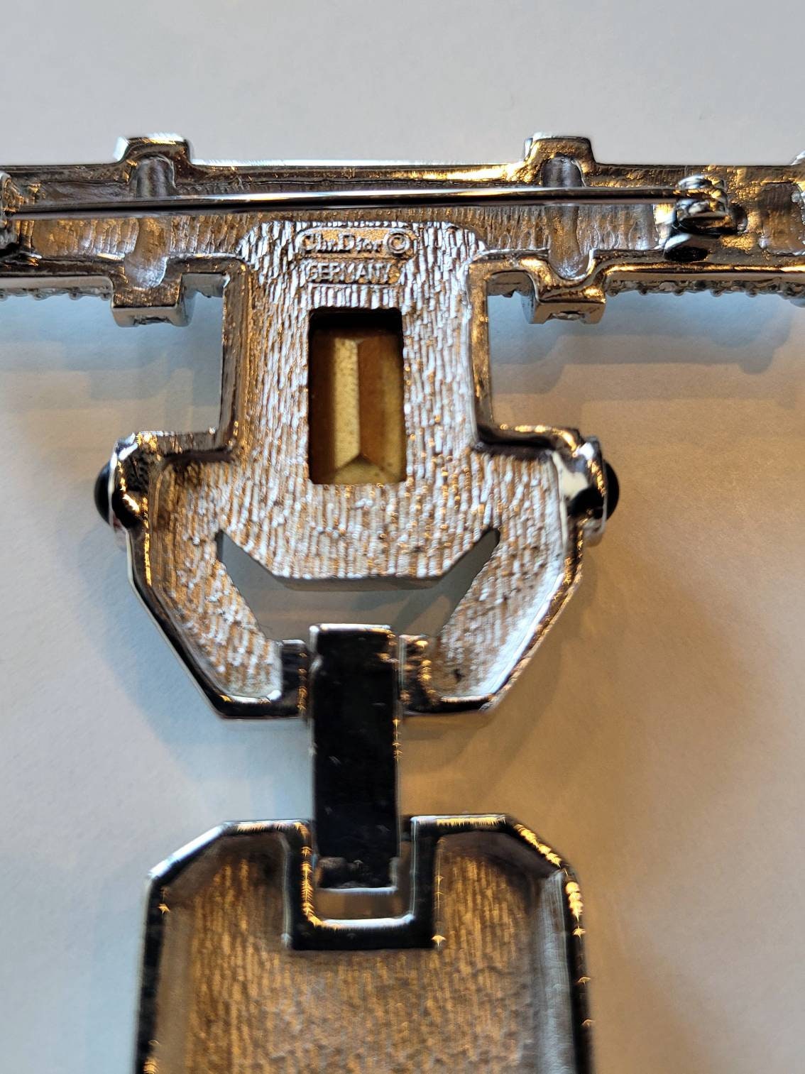 2SAM69 Christian Dior クリスチャン・ディオール ブローチ Vintage CHRISTIAN DIOR 1980's Gold Plated Rhinestone Logo