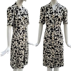 VINTAGE 1940s Black And White Printed Dress