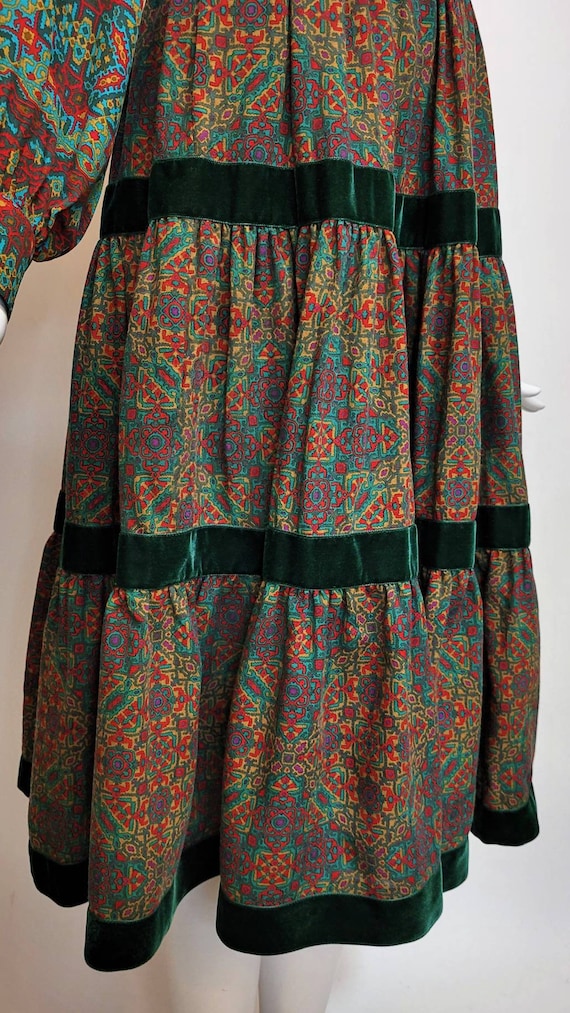 YVES SAINT LAURENT Vintage F/W 1977 Russian Inspired
