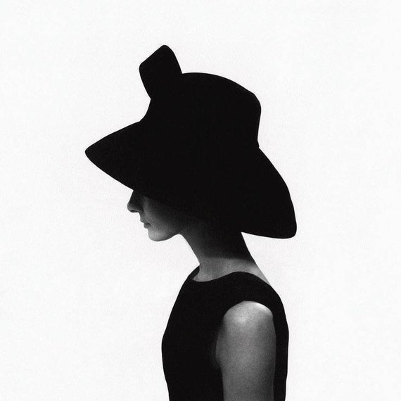 GIVENCHY HAUTE COUTURE Vintage 1960s Bow Straw Hat - Etsy display picture 1