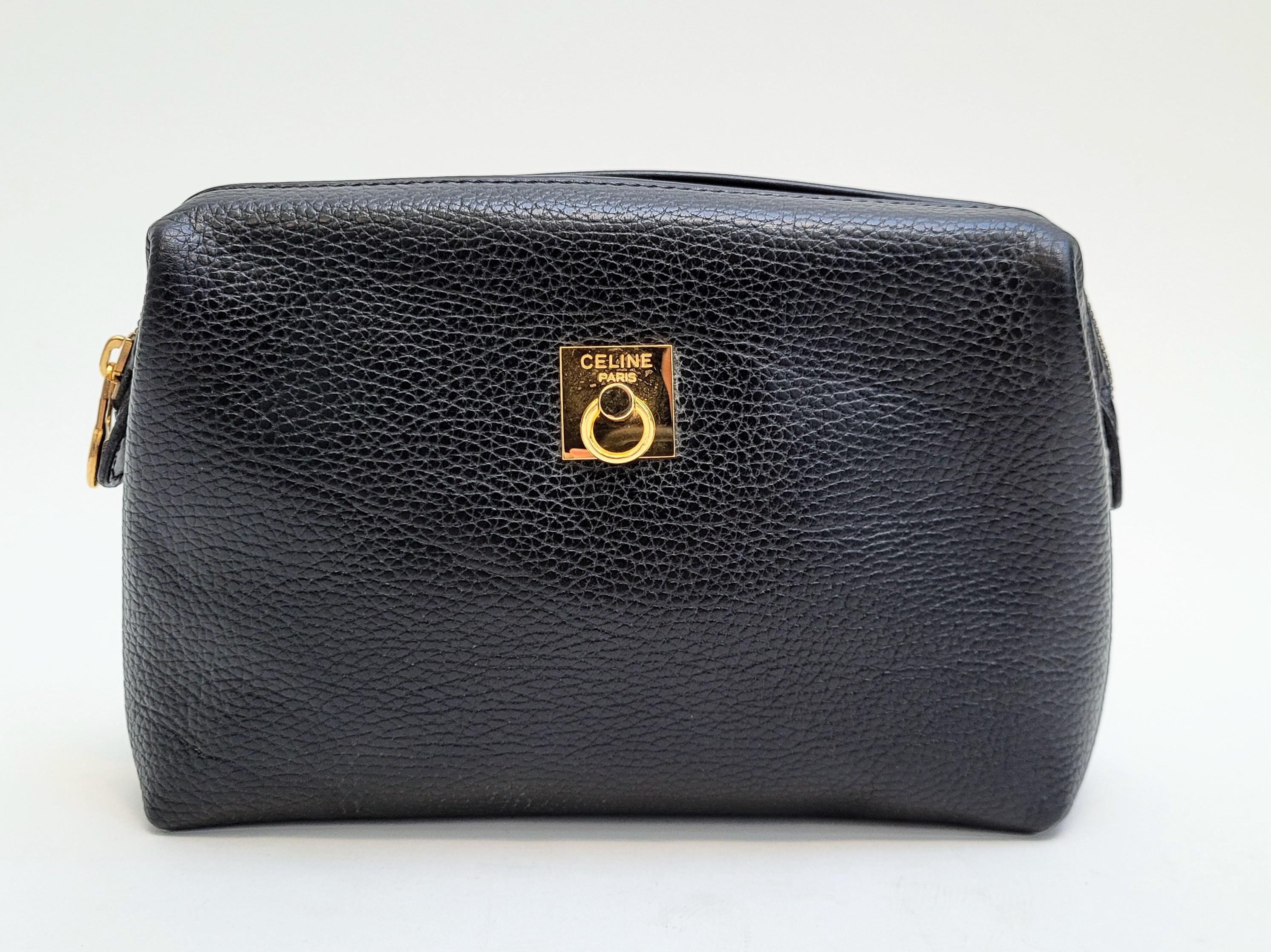 バッグ Celine Vintage Black Leather Pouch Bag il_fullxfull.7066538673_aood.jpg