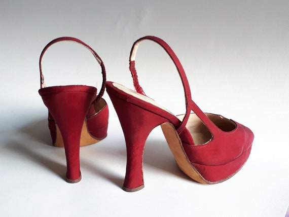 CHANEL HAUTE COUTURE Vintage 1991 Red High Heels … - image 7
