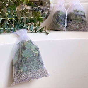 Fresh Eucalytpus And Lavender Bouquet For Shower | Dried And Aromatic Lavender | Fresh And Fragrant Eucalyptus | 100% Natural | Self Care Shower Hanging Plant For Decor And Bath Picked