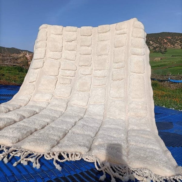 Gorgeous tapis , large Morrocan white rug, custome size  rug, white morocco rug, 8x10 rug for living room