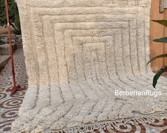 off white rug, moroccan rug shaggy, Beni Mrirt rug, Unique Beni ourain rug, New Berber design, trend rug, modern beni rug, fluffy white rug