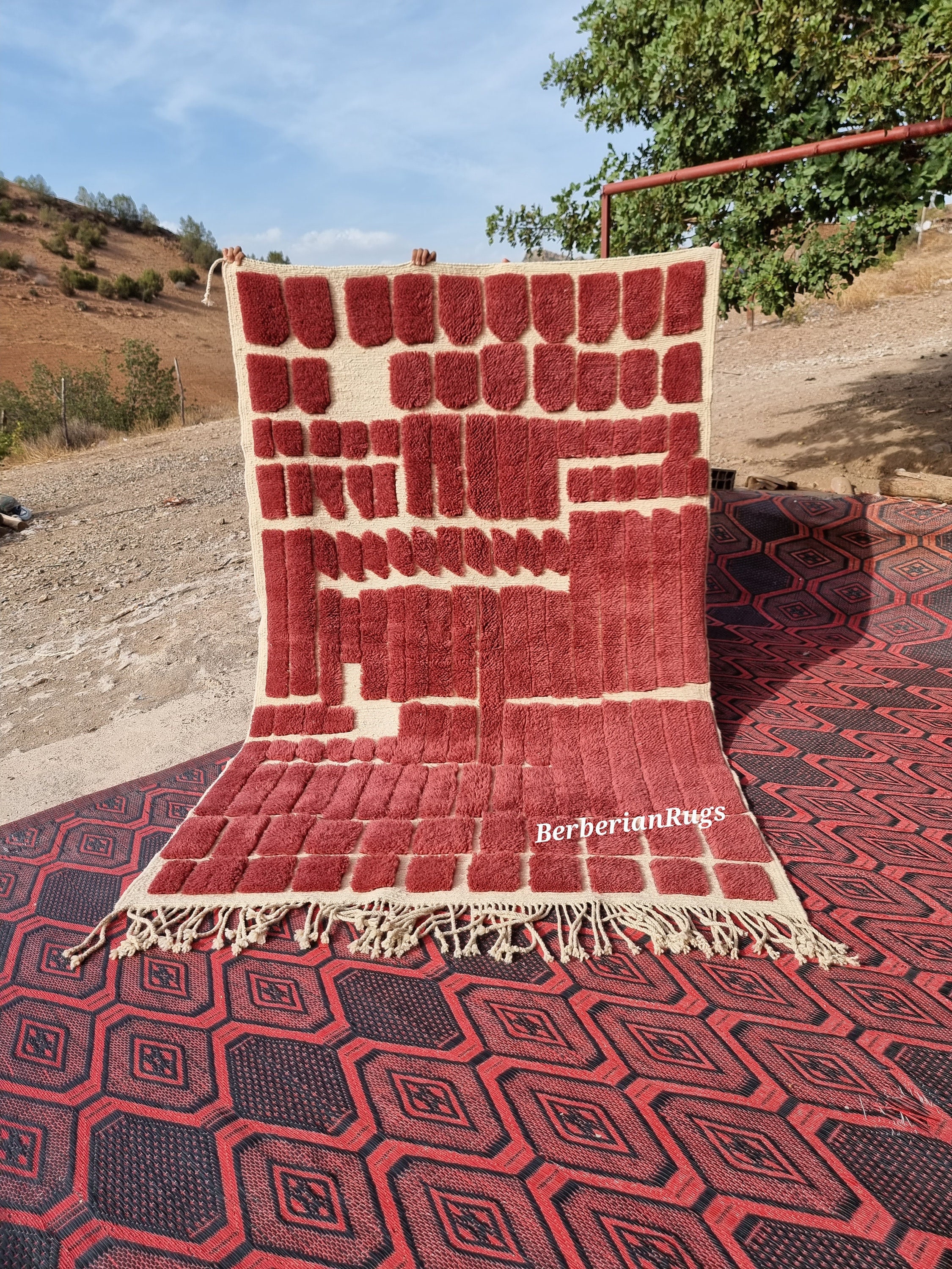 Moroccan rug red, Beni Mrirt rug, Unique Beni ourain rug, New Berber design, Hand-Knotted ,Moroccan wool rug, modern beni rug red, red rugs