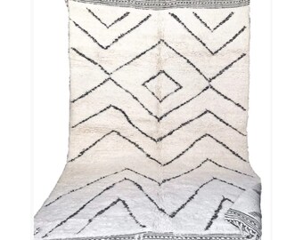 6x8, 7x9, 7x10, 6x9, 8x10, 9x12, 10x14 Moroccan Beni Ourain, wool rug, handmade rug in Mrirt - Tapis Berbere fait main