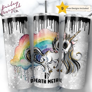 Puede incluir: Un vaso de acero inoxidable blanco con un fondo brillante. El vaso presenta un arcoíris, un unicornio blanco y negro con una cabeza de calavera y el texto "I ♥ DEATH METAL".