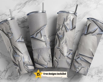 Könnte beinhalten: Vier Edelstahlbecher mit einem Design aus silbernem und blauem Klebeband. Die Becher stehen auf einer weißen Marmorfläche. 15 kostenlose Designs enthalten.