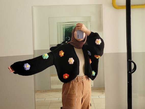 80s Ecuador Flower Knit cardigan 花 ビンテージ Chunky Flower Cardigan - Floral Knit Sweater , Oversized