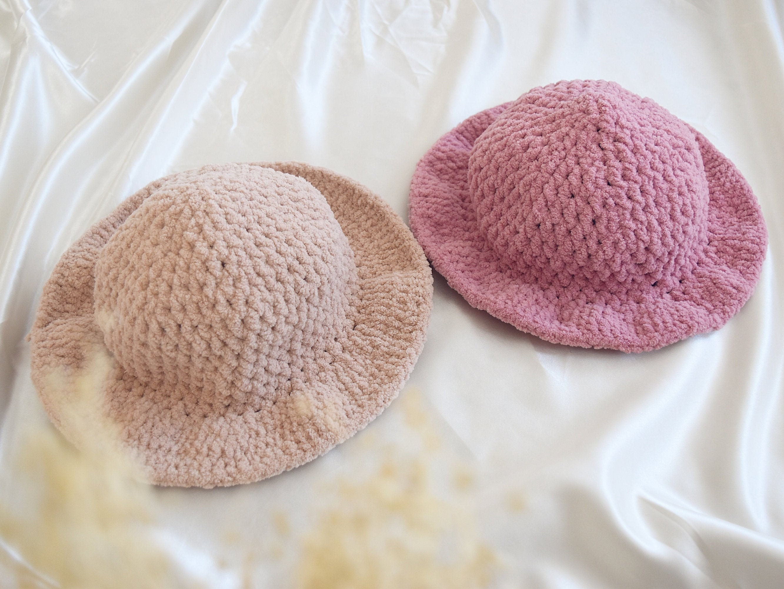 crochet fluffy bucket hat