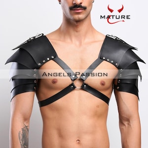 Men's Leather Chest Shoulder and Arm Harness, Male Chest Harness, Clubwear, Rave Clothing, Men's Harness, Arm Harness, Mens Chest Rig,