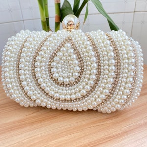 Single Side Drop Shape Pearl Arrangement Rhinestone Golden Small Square Bag with Chain