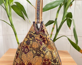 Floral handbag fashion triangle bag Leisure hand bag