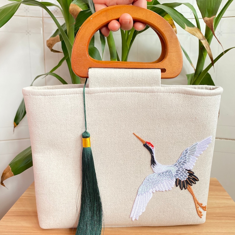 Semicircular Wooden Handle Handbag Flying Crane Pattern Linen Fabric Bag Detachable Tassel Retro Chinese Style Women Girl Gift image 1