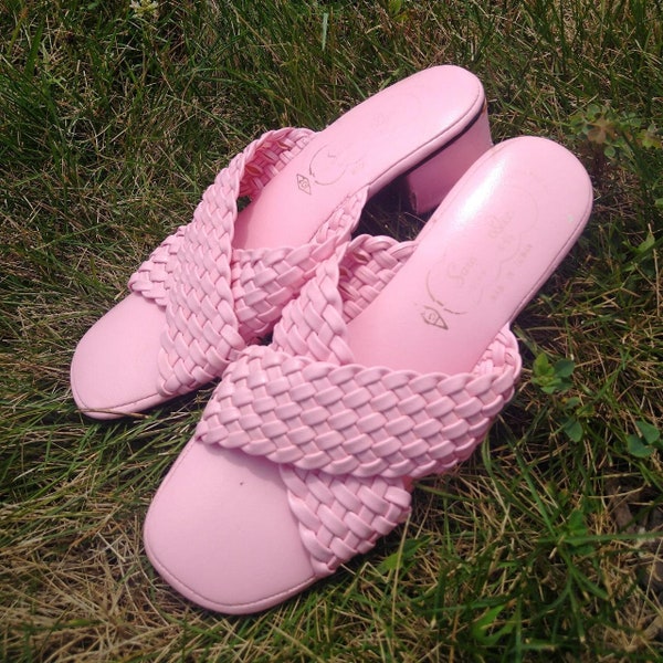 Vintage 1980's Pink Woven Braided Heeled Shoes, Preppy, Spring and Summer