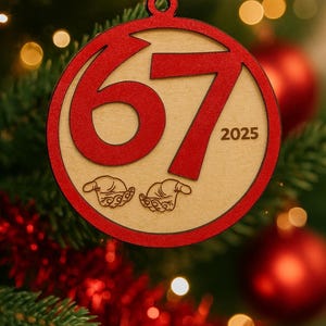 Layered 67 6 7 Julprydnad 2025 SVG-fil