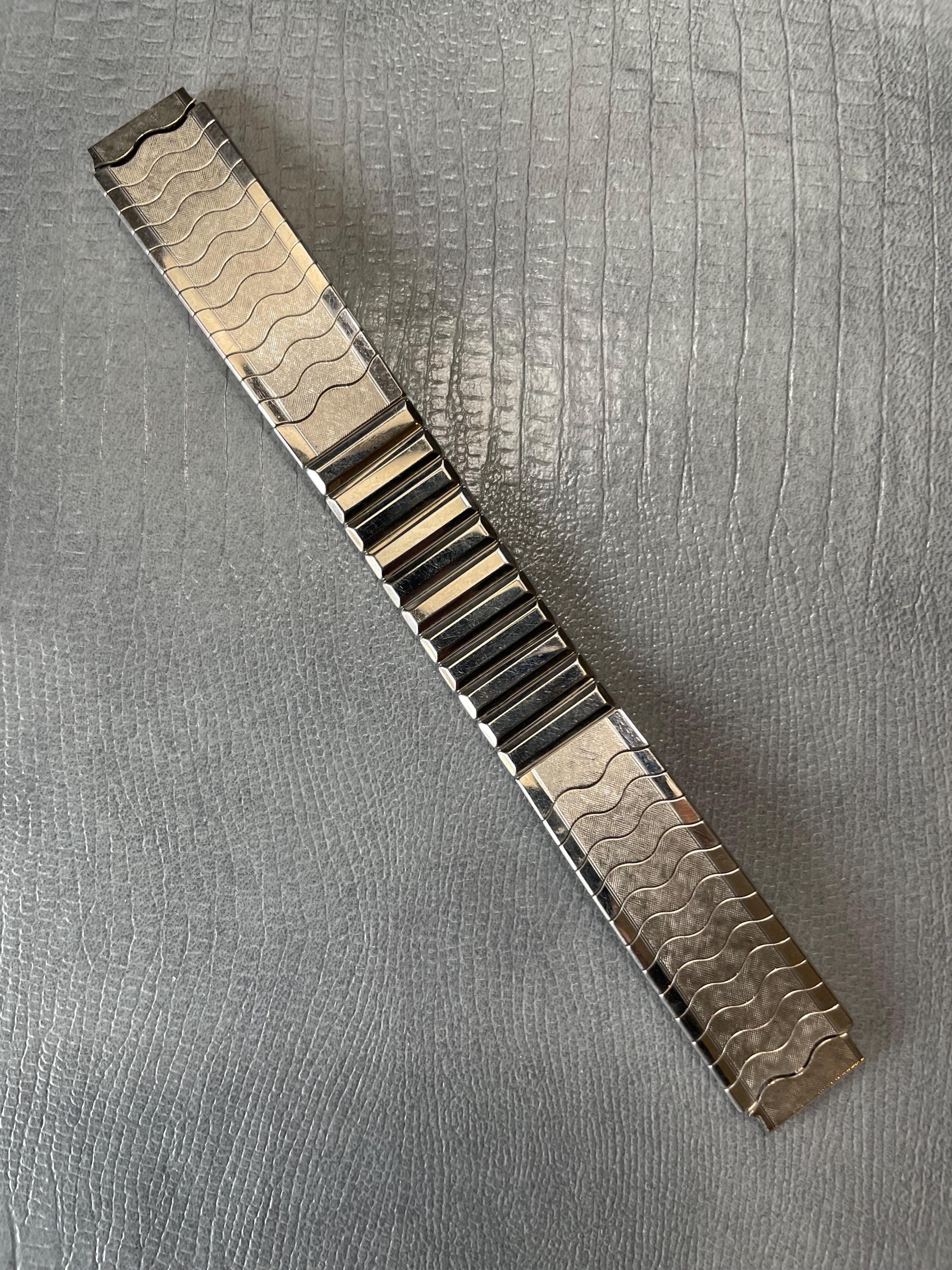 Vintage NOS Kreisler 1970's Stainless Steel Center Expansion