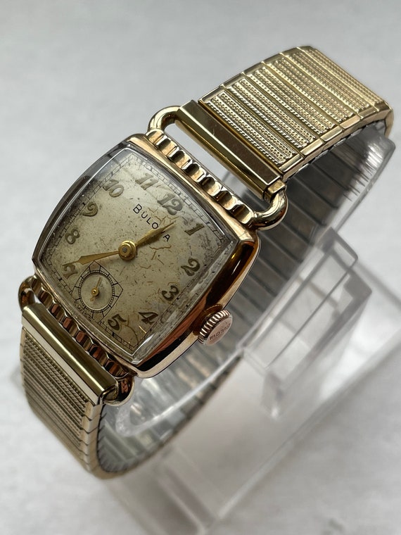 L0 (1950) Bulova Fancy Case Mens Wrist watch Sign… - image 3